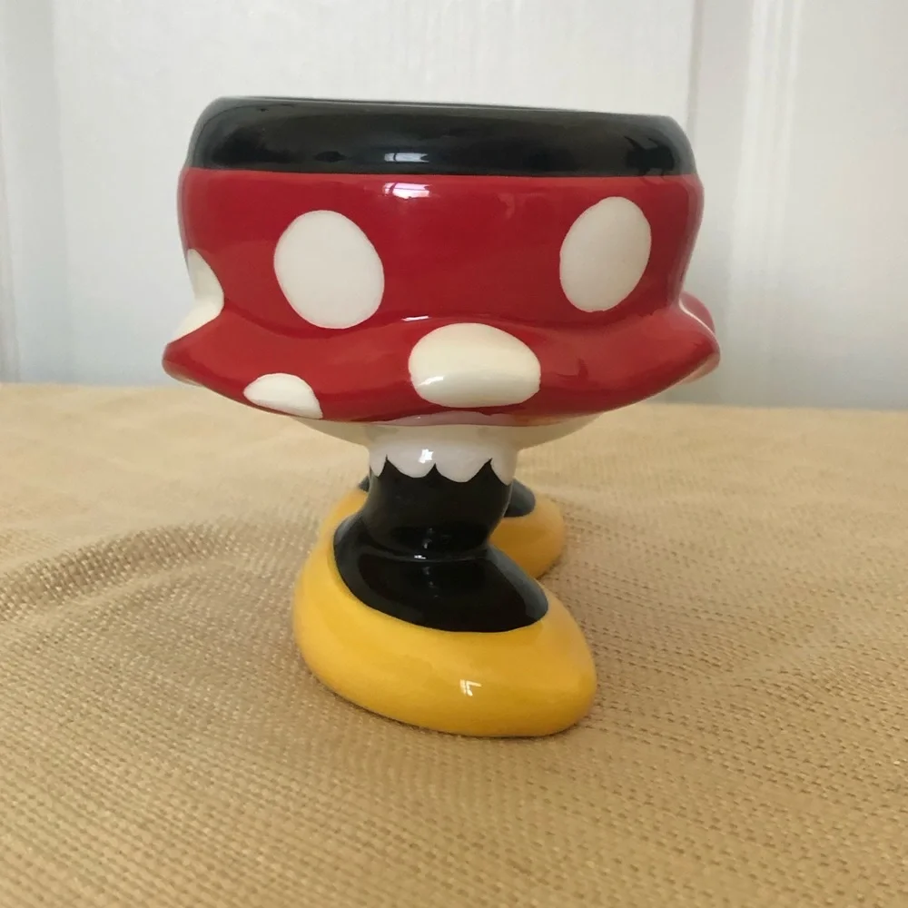 Disney World Minnie Mouse half body / skirt legs mug NWT - Picture 4 of 16